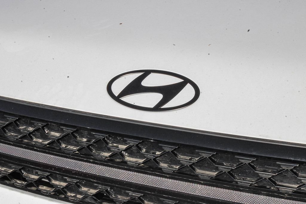 New 2026 White Hyundai Calligraphy image 5