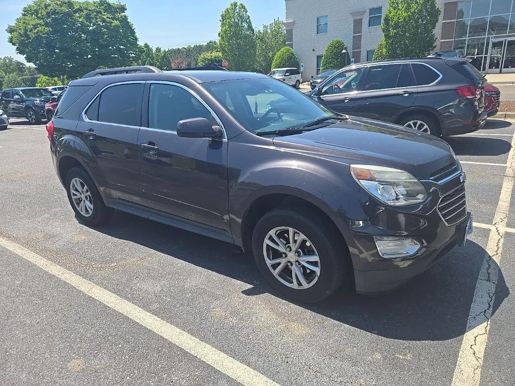 2016 Chevrolet Equinox LT's photo