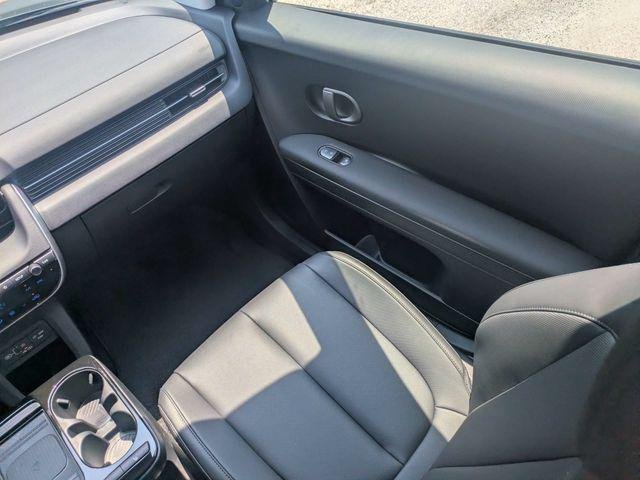 New 2026 Gray Hyundai SEL image 18