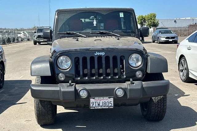 Used 2015 Black Clearcoat Jeep Unlimited Sport image 3