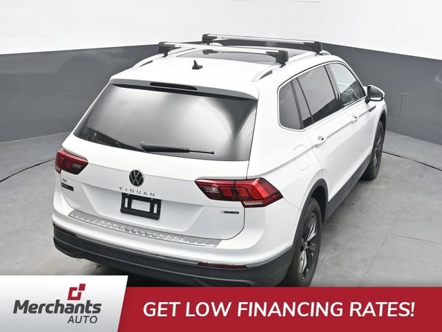 Used 2022 White Volkswagen 2.0T SE image 39