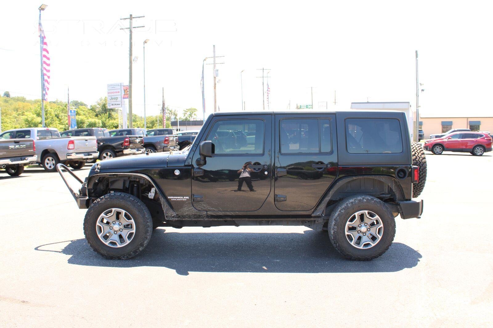 Used 2017 Black Clearcoat Jeep Rubicon image 4