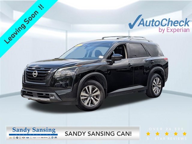 2023 Nissan Pathfinder SL