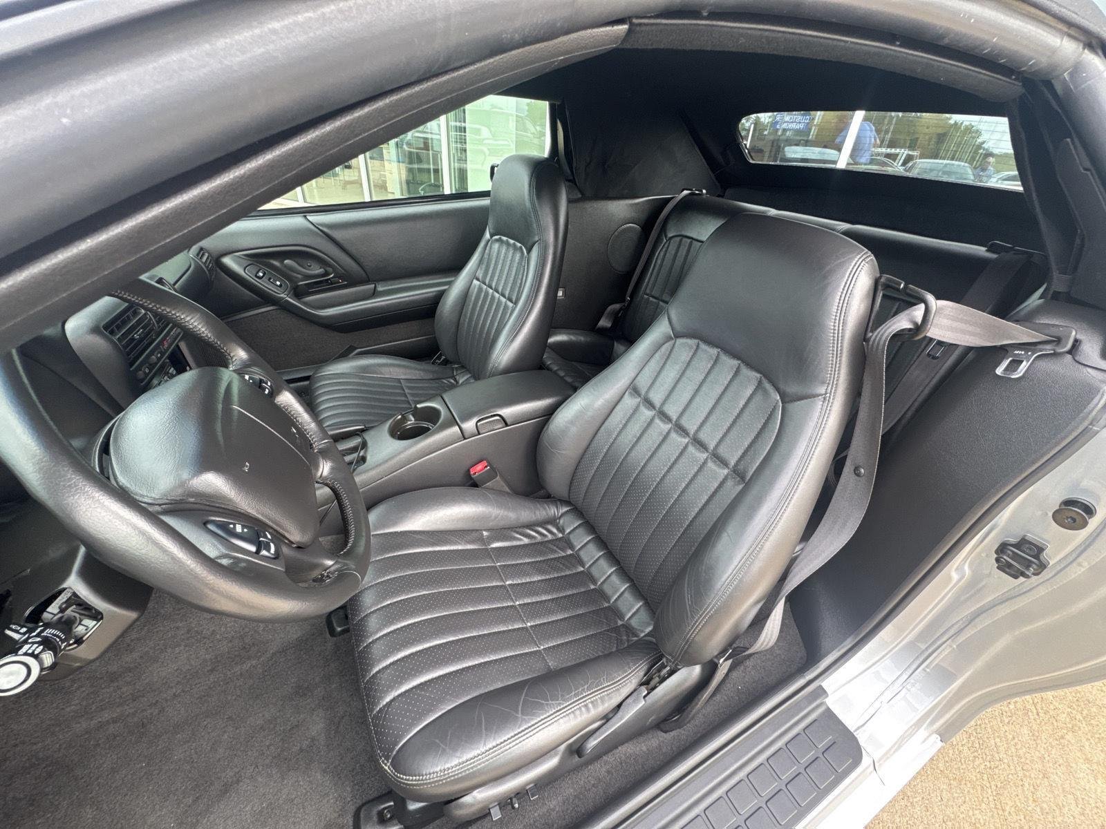 Used 2002 Sebring Silver Metallic Chevrolet Z28 image 10