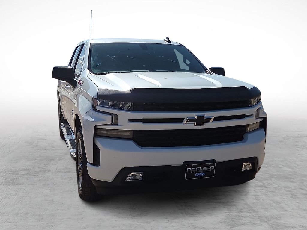 Used 2020 Iridescent Pearl Tricoat Chevrolet RST image 2