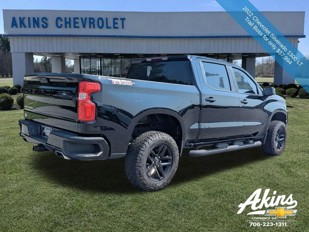 Used 2022 Black Chevrolet LT Trail Boss image 4