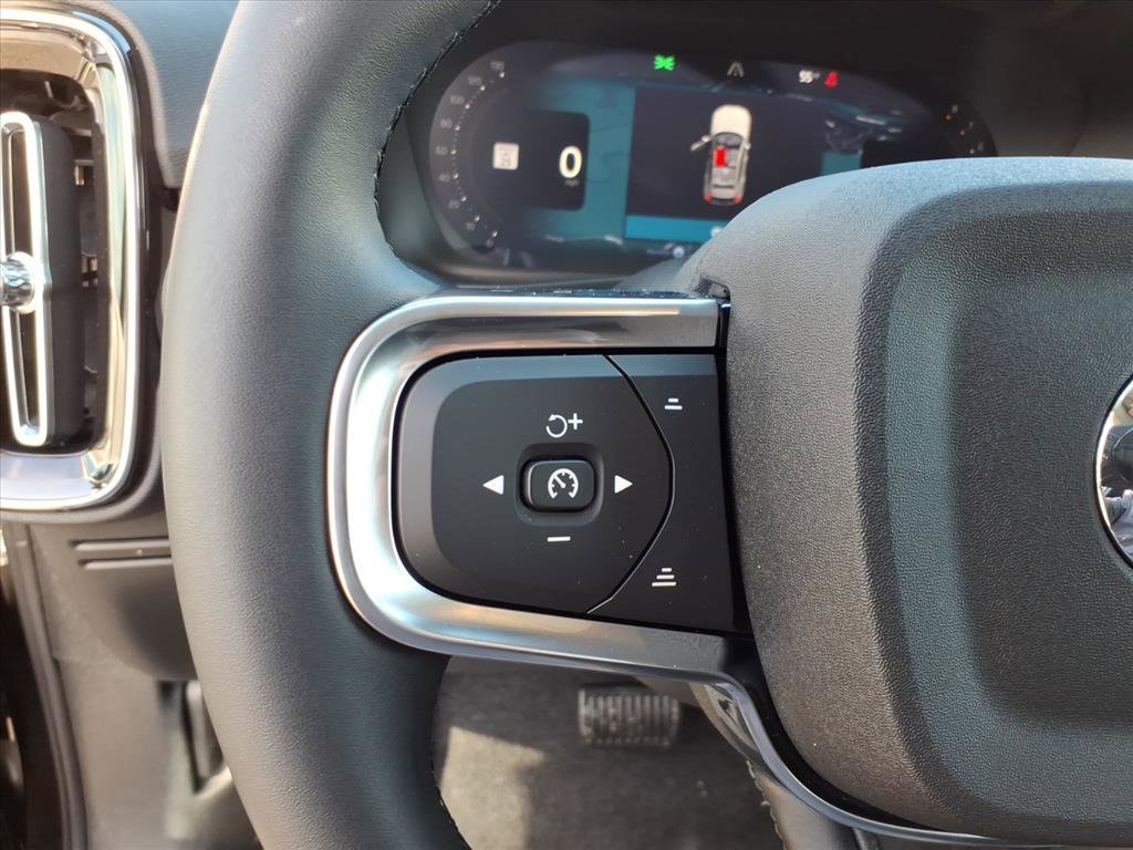 Certified Used 2026 Onyx Black Volvo Core image 15