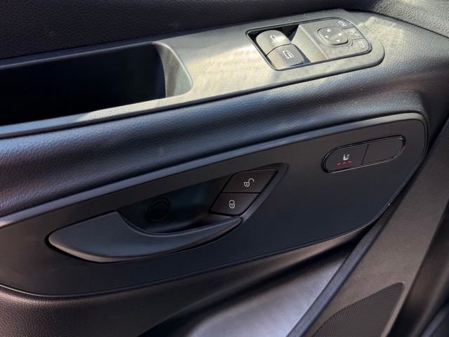 New 2026 Arctic White Mercedes-Benz Cargo 144 WB image 20