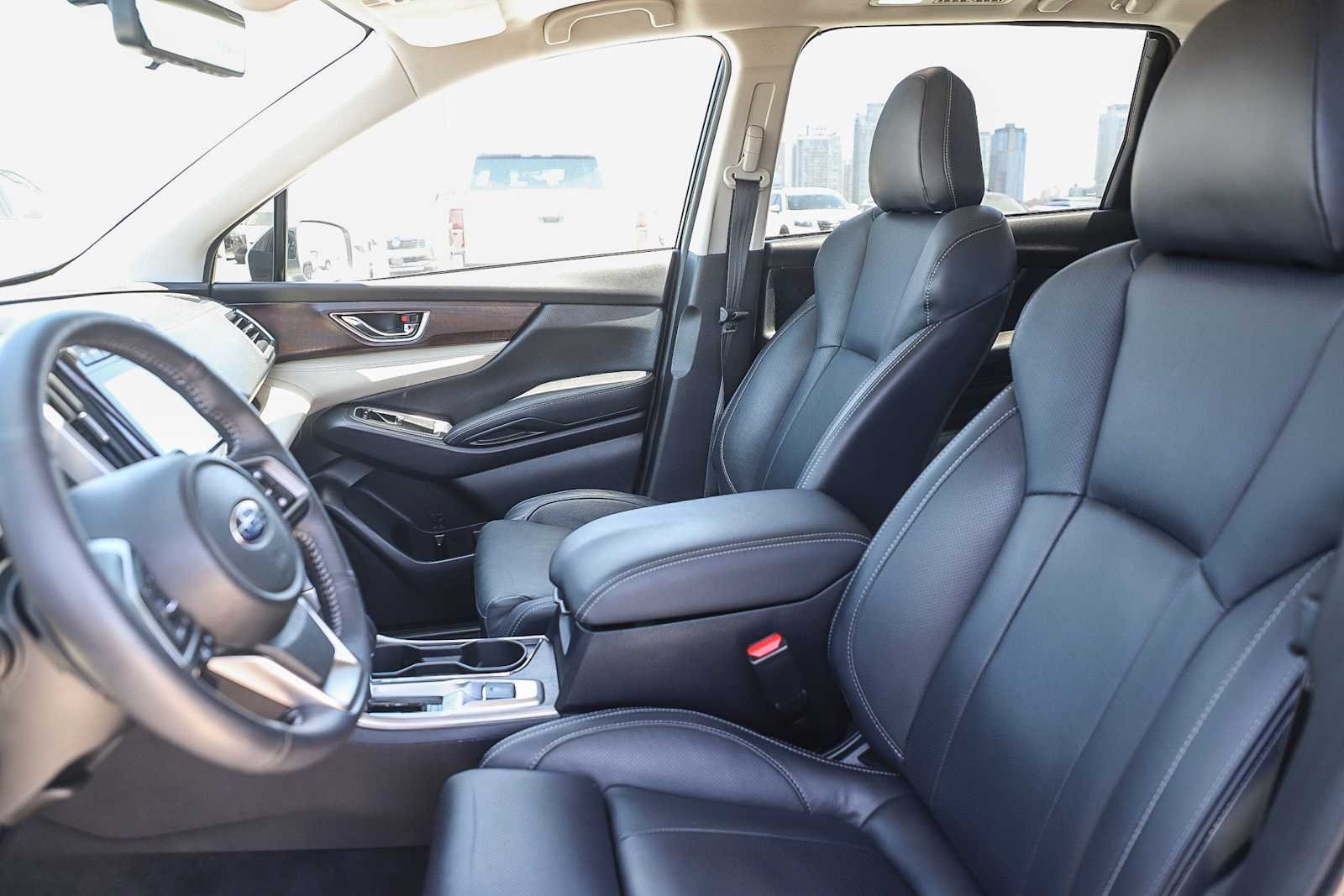 Used 2022 Ice Silver Metallic Subaru Touring image 18