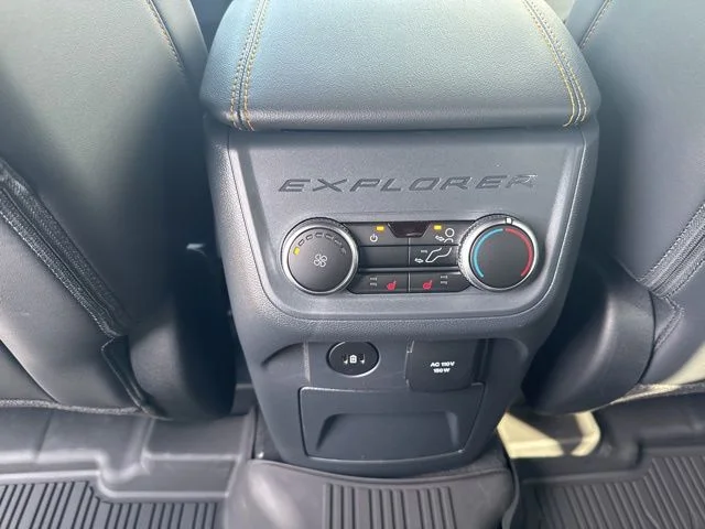 New 2026 Vapor Blue Metallic Ford Tremor® image 13