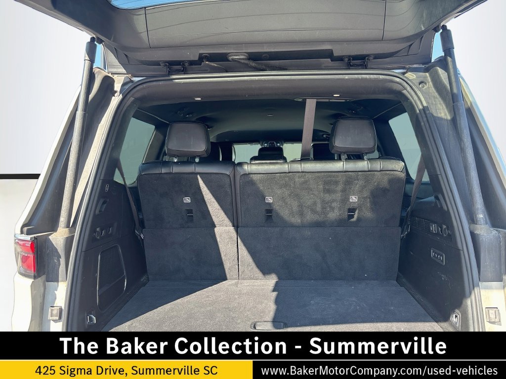 Used 2022 White Jeep Series III image 36