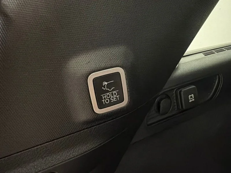 Used 2023 White Jeep Overland image 13