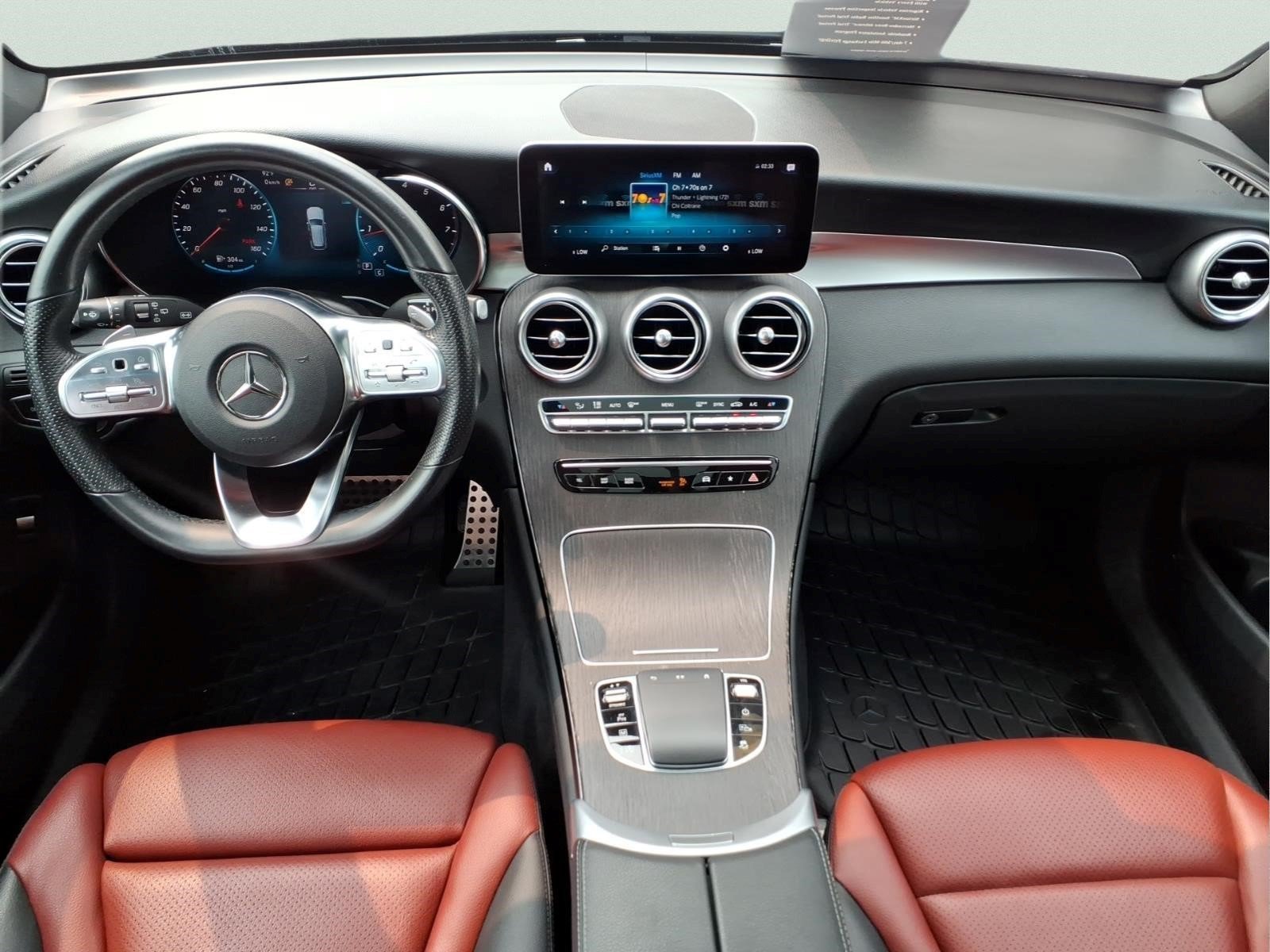 Certified Used 2022 Graphite Grey Metallic Mercedes-Benz GLC 300 4MATIC® SUV image 13