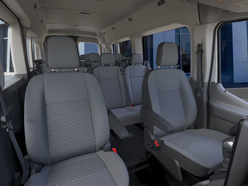 2025 Ford Transit Passenger Van XLT - Photo 31