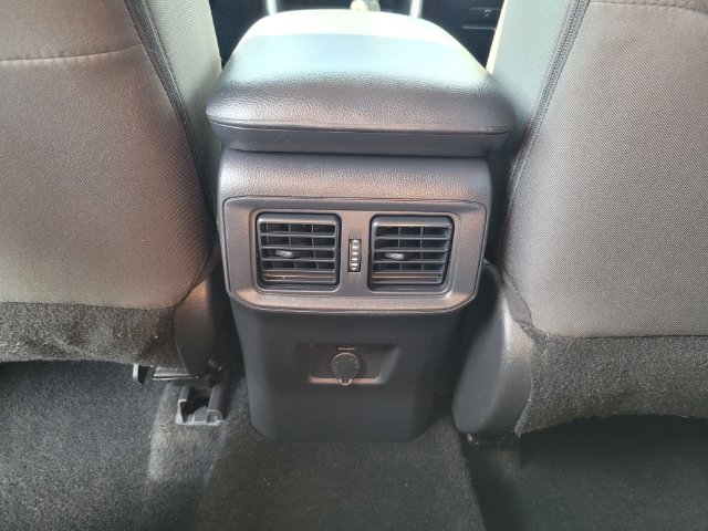 Used 2025 White Toyota LE image 17