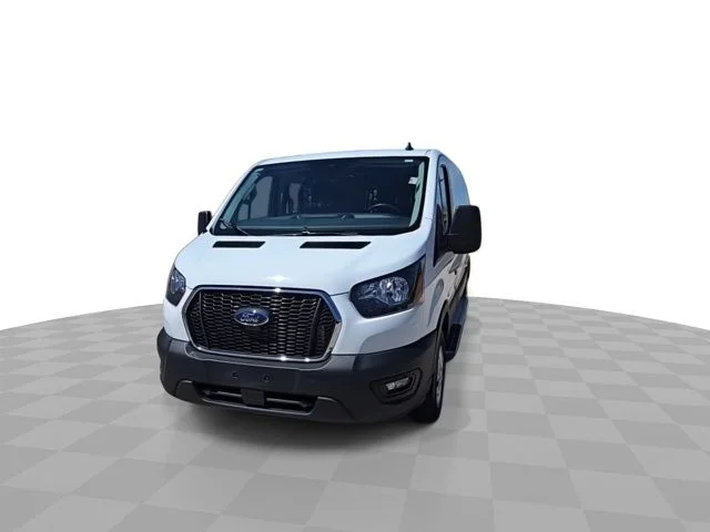 Certified Used 2025 White Ford Base image 3