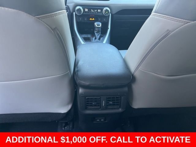 Used 2023  Toyota XLE Premium image 16