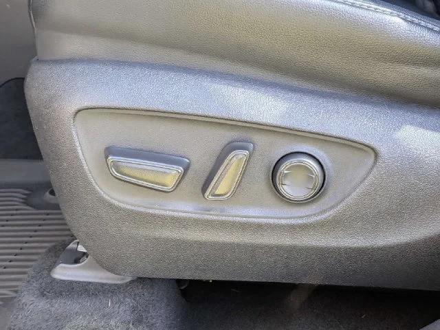 Used 2021 Magnetic Gray M Toyota XSE image 22