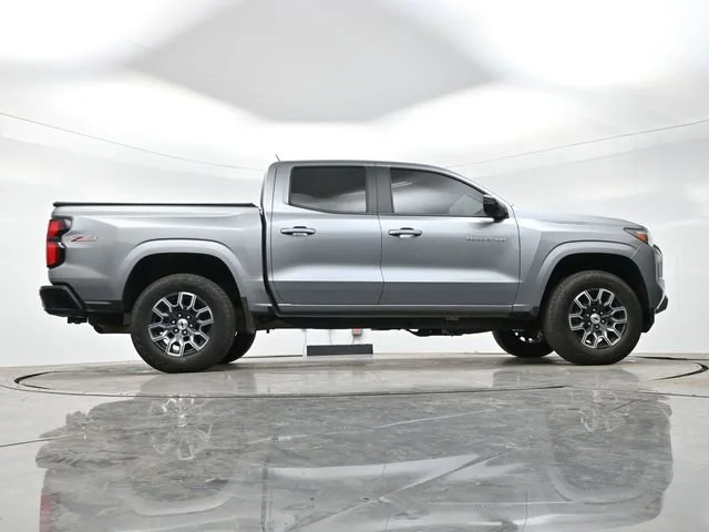 Used 2024 Sterling Gray Metallic Chevrolet Z71 image 16