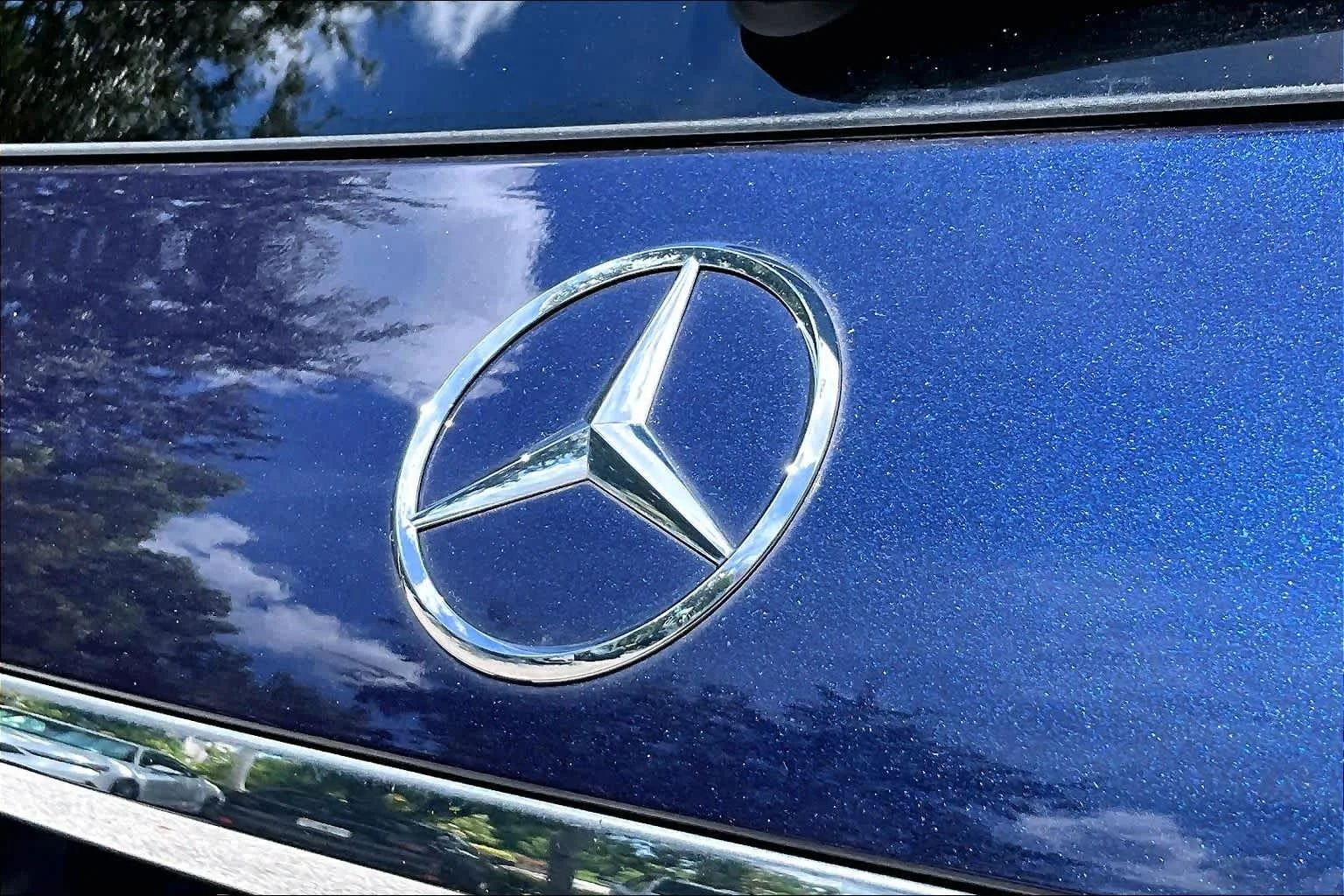 Used 2021 Lunar Blue Metallic Mercedes-Benz GLE 350 image 31
