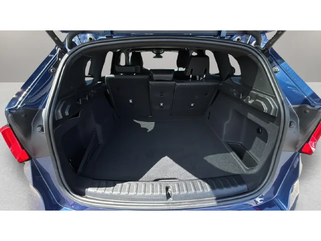Used 2023 Blue BMW xDrive28i image 36