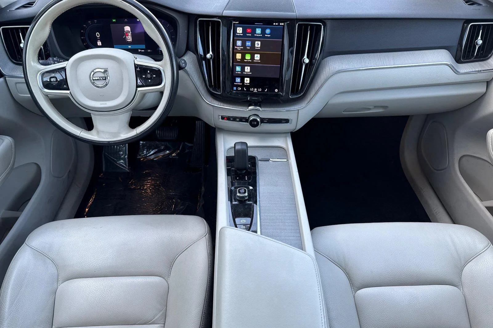 Used 2023 Silver Dawn Metallic Volvo Plus Dark Theme image 13