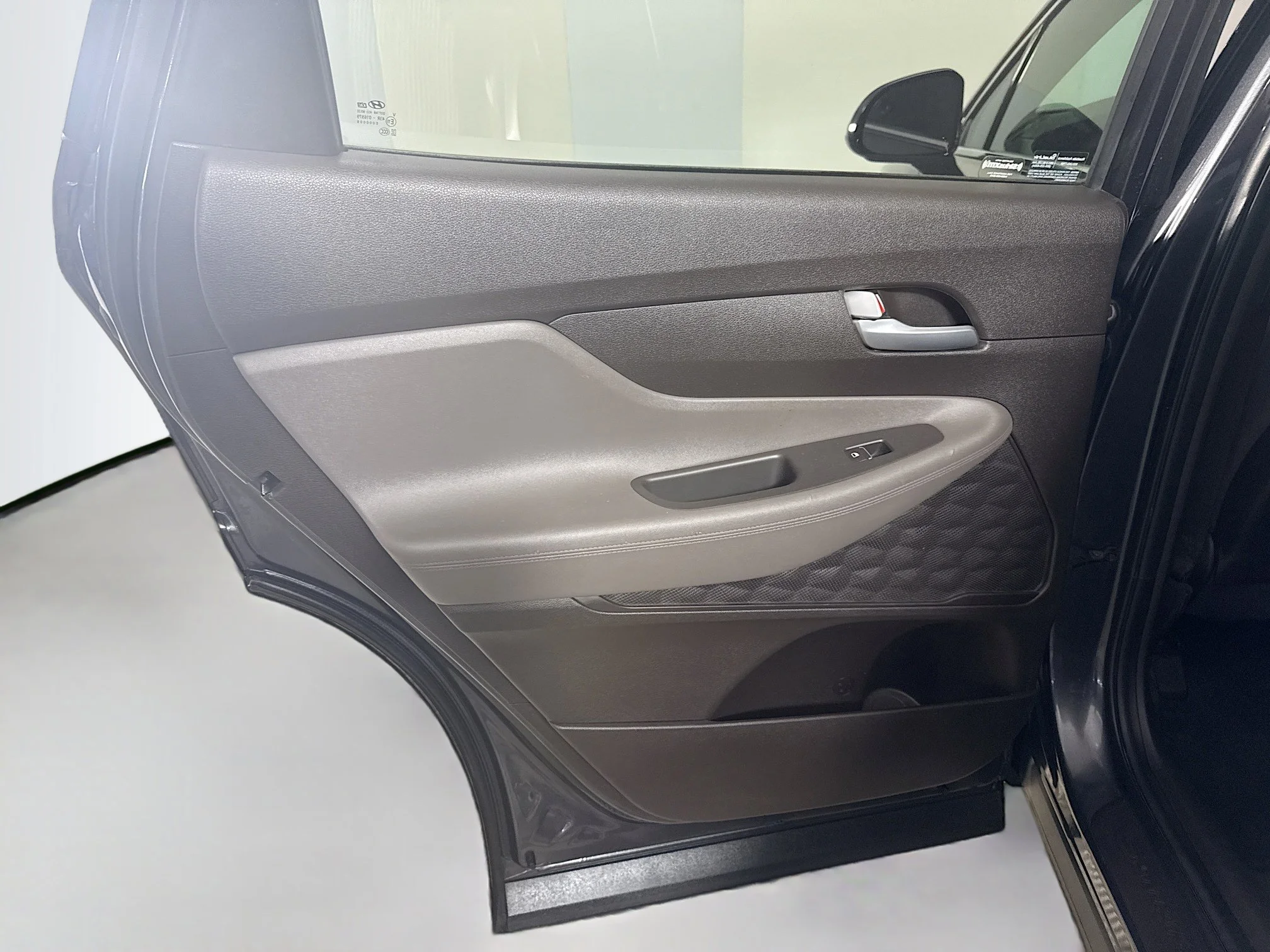 Used 2020 Portofino Gray Hyundai SEL image 22