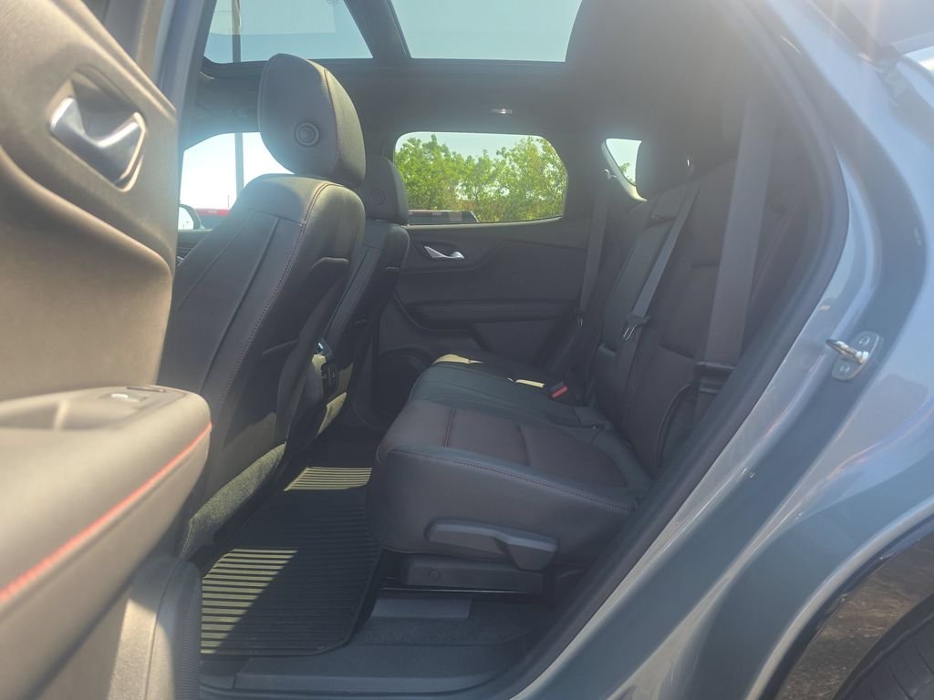 Used 2025 Sterling Gray Metallic Chevrolet RS image 21