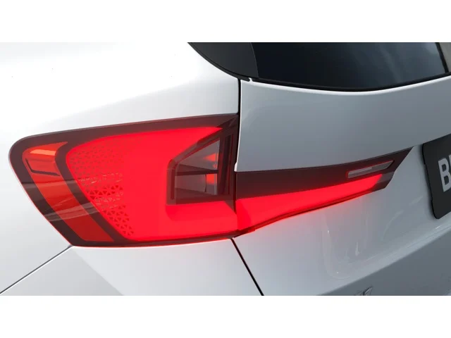 New 2027 Mineral White Metallic BMW  image 8