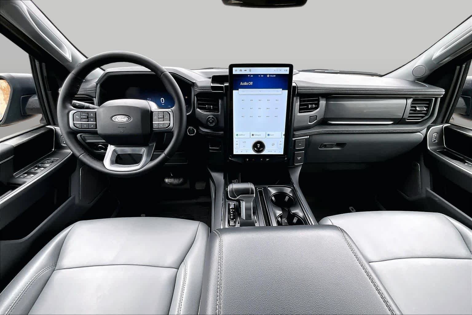 Used 2025 Agate Black Metallic Ford Flash image 15