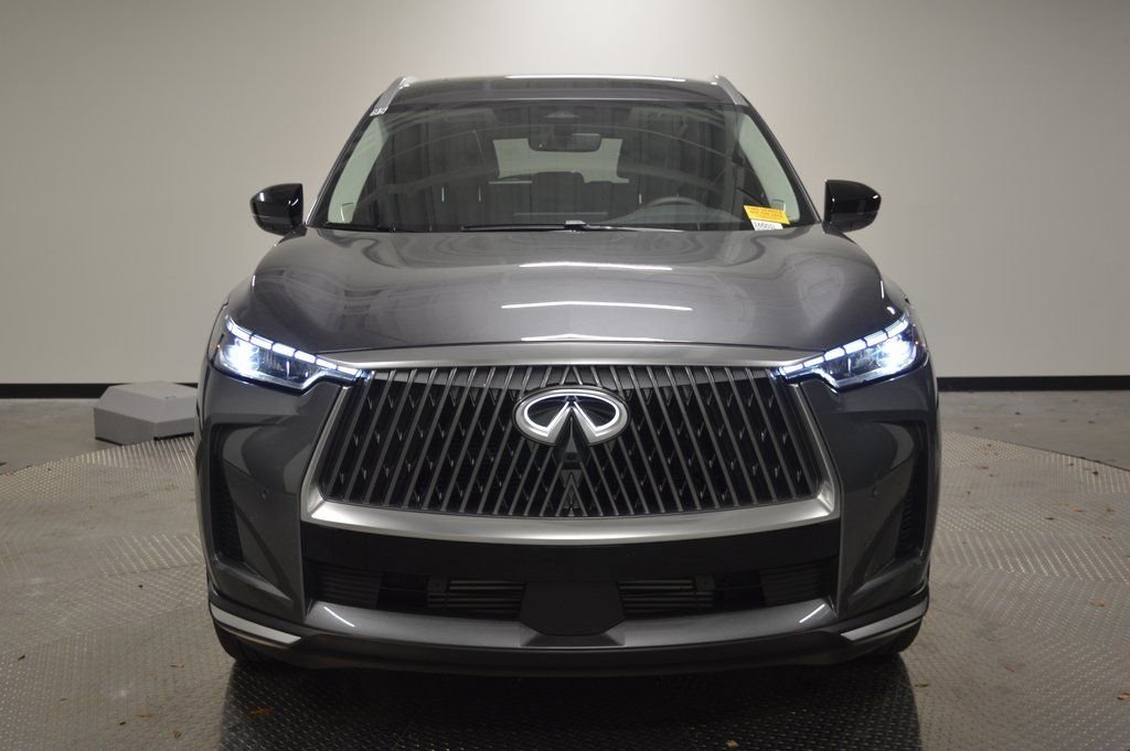 Used 2026 Gray INFINITI LUXE image 10