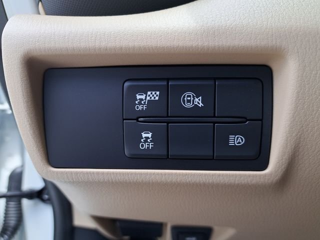 New 2026 Snowflake White Pearl Mazda Grand Touring image 14