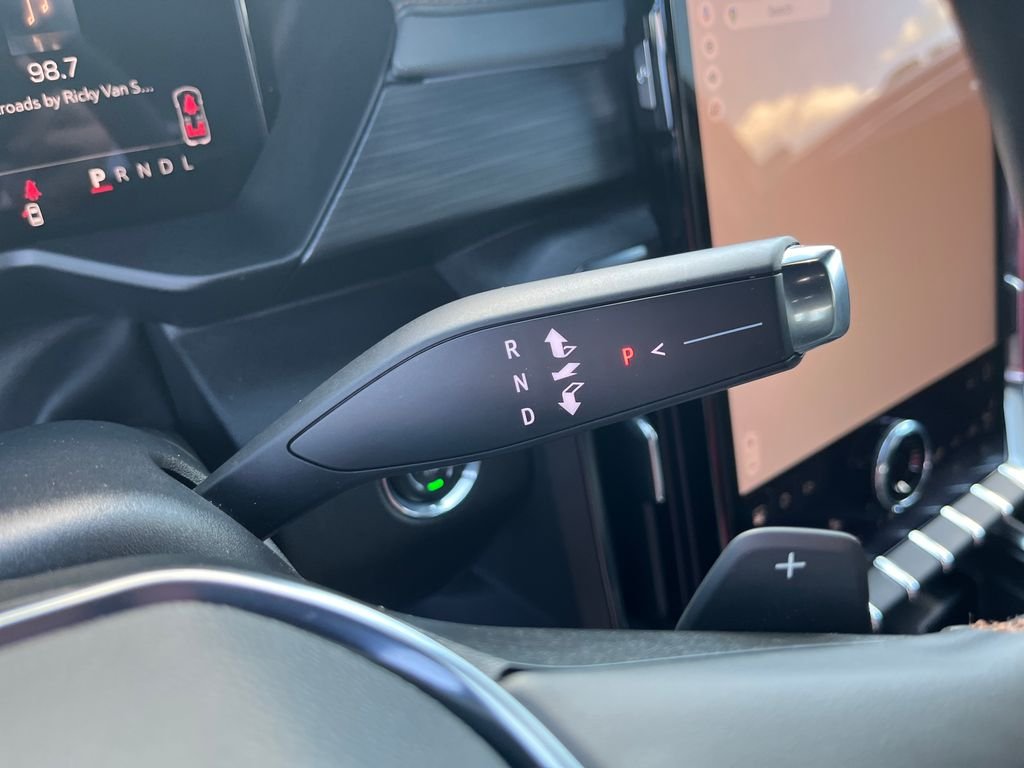 Used 2025 Gray GMC AT4 image 19