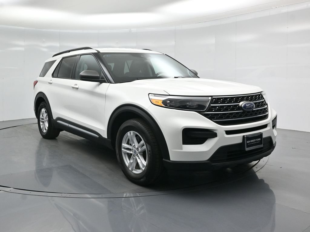 Certified Used 2023 White Ford XLT image 58