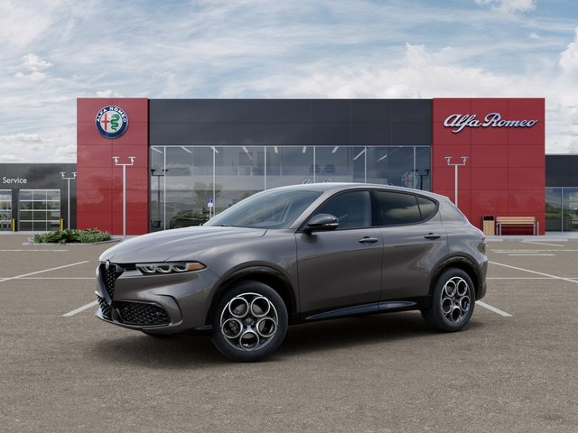 2025 Alfa Romeo Tonale Base