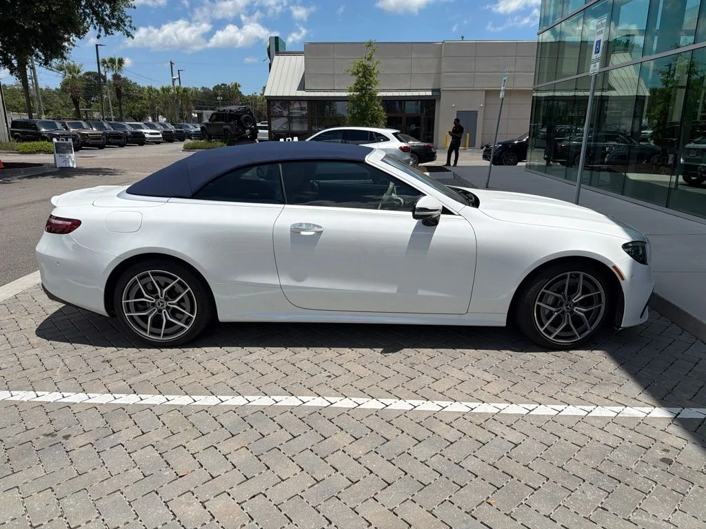 Certified Used 2023 MANUFAKTUR Moonlight White Metallic Mercedes-Benz E 450 image 5