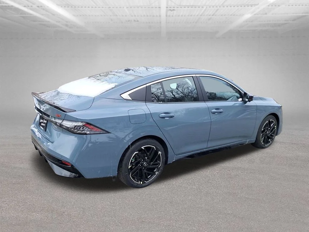 New 2026 Gray Nissan SR image 5
