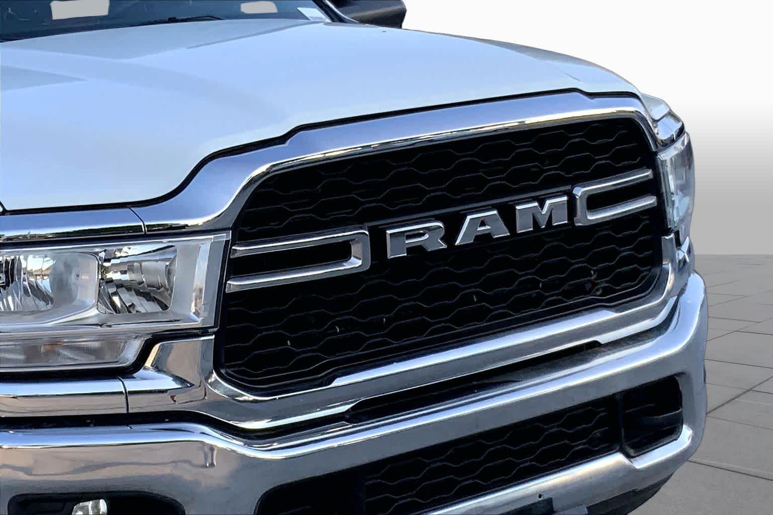 Certified Used 2022 Bright White Clearcoat Ram Tradesman image 26