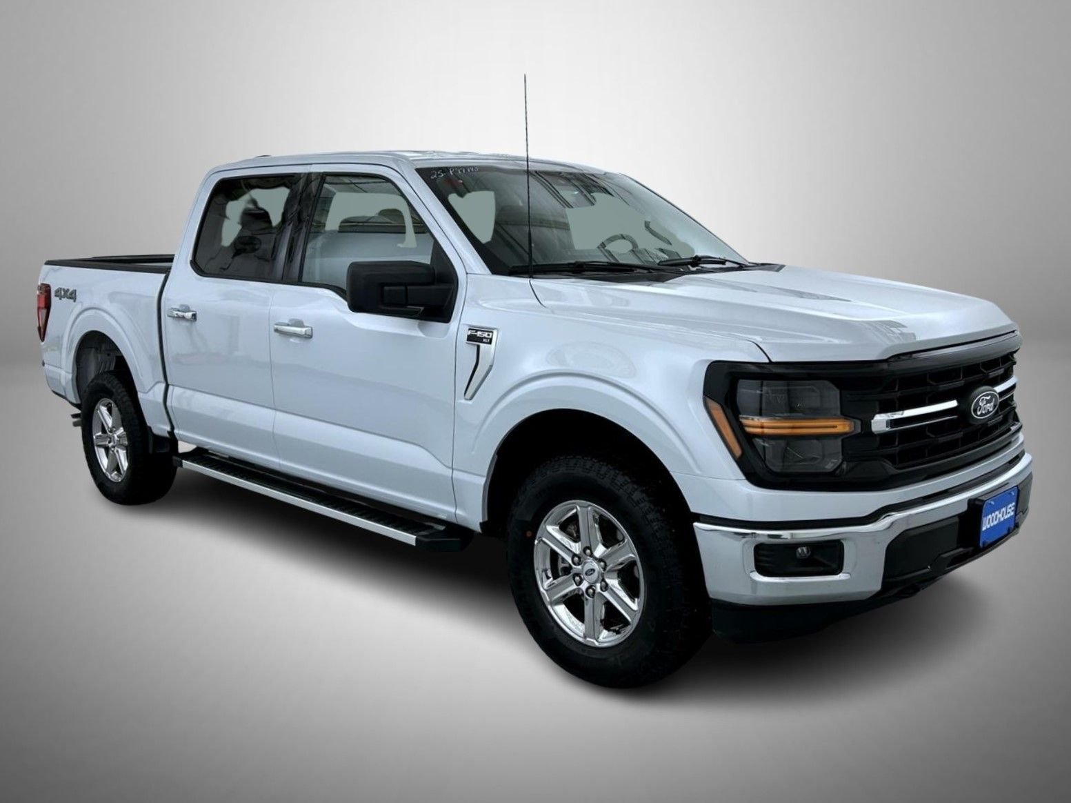 Used 2025 White Ford XLT image 3