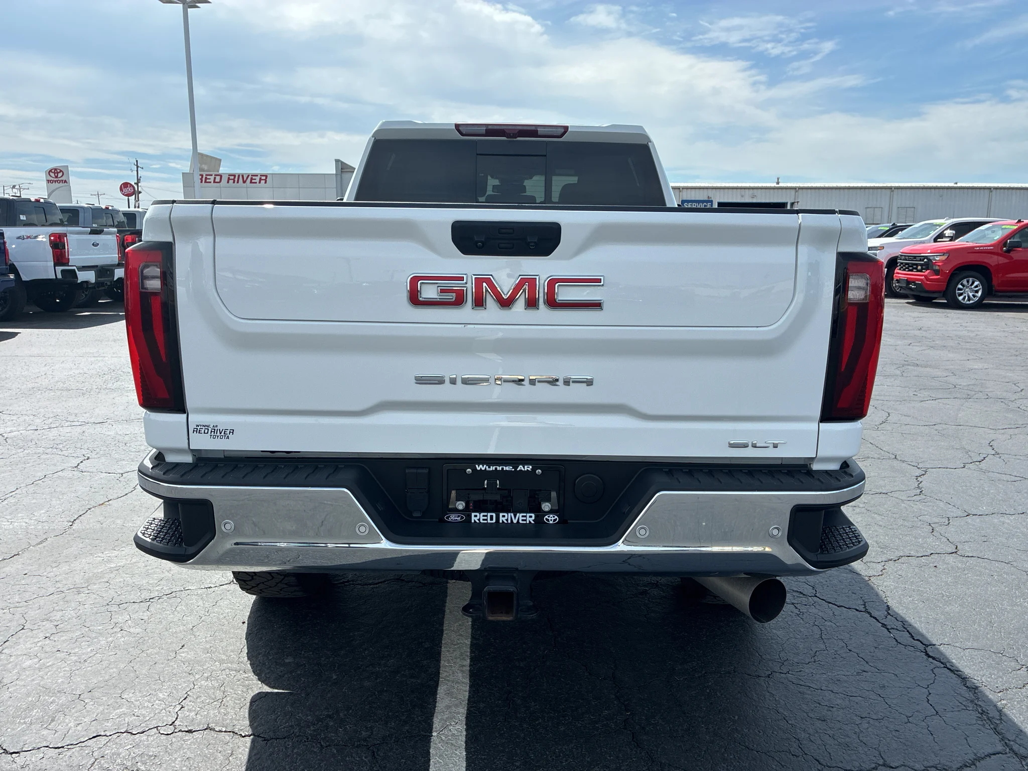 Used 2025 Summit White GMC SLT image 6