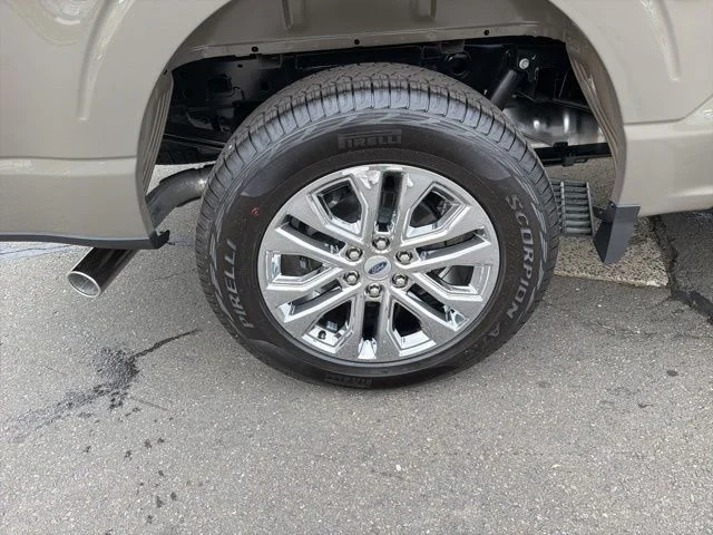 Used 2026 Gray Ford XLT image 25