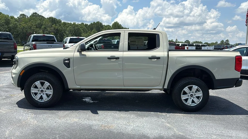 New 2026 Desert Sand Ford XL image 4