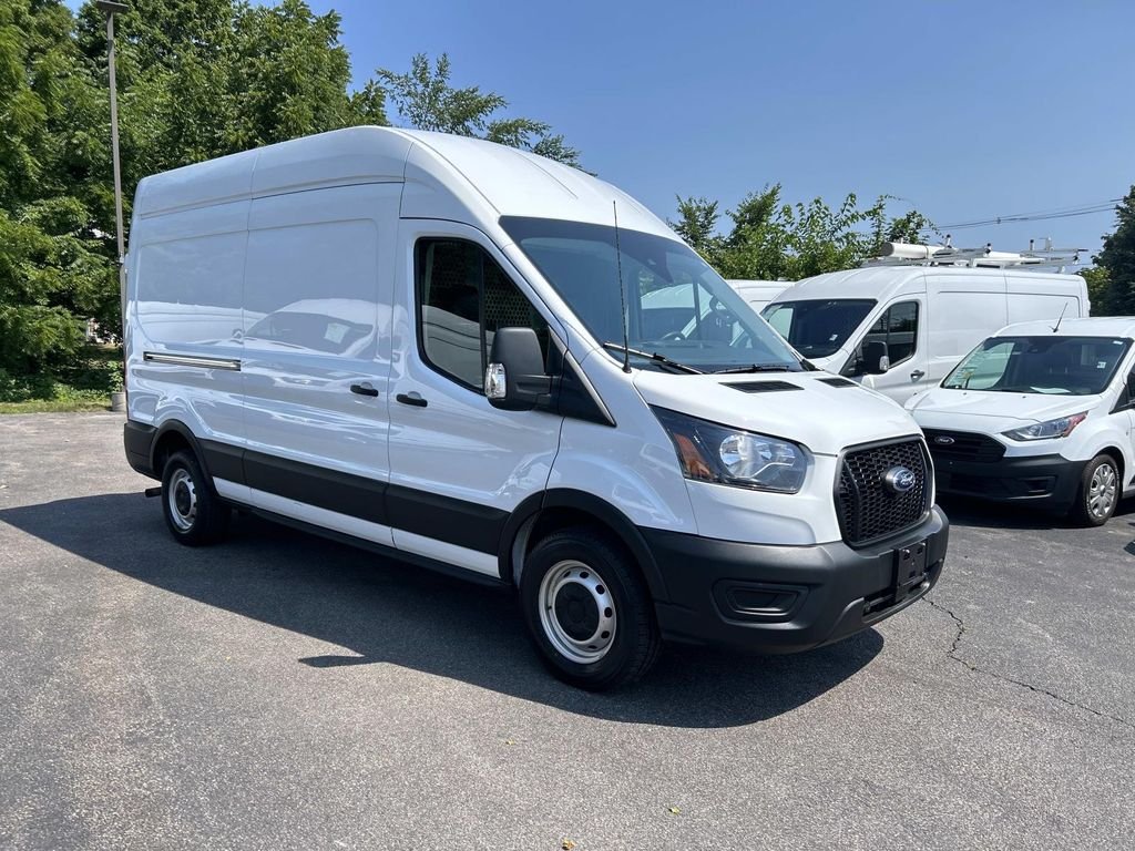 Used 2021 White Ford Base image 3
