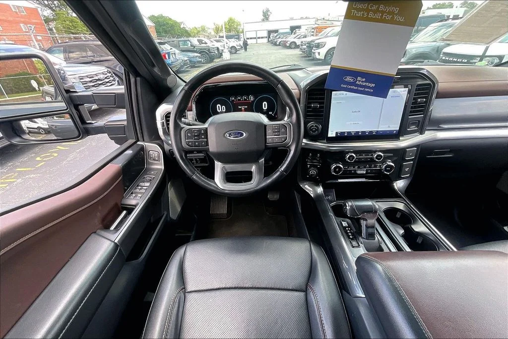 Used 2022 Gray Ford Lariat image 4