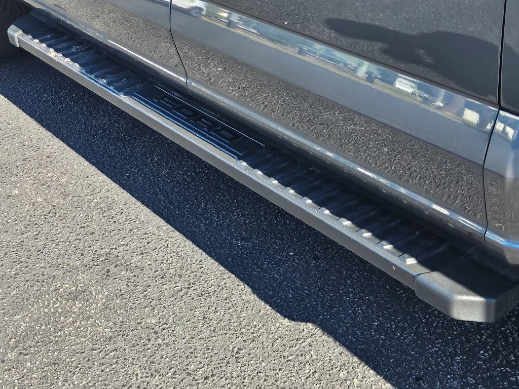 New 2026 Carbonized Gray Metallic Ford XLT image 18