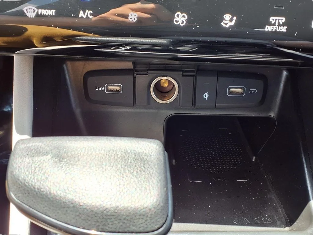 Certified Used 2024 Silver Hyundai SEL image 9