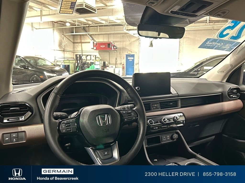 Certified Used 2025 Modern Steel Metallic Honda AWD Elite image 15