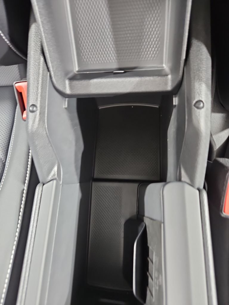 New 2026 White/off-white Volkswagen SE R-Line Black image 25