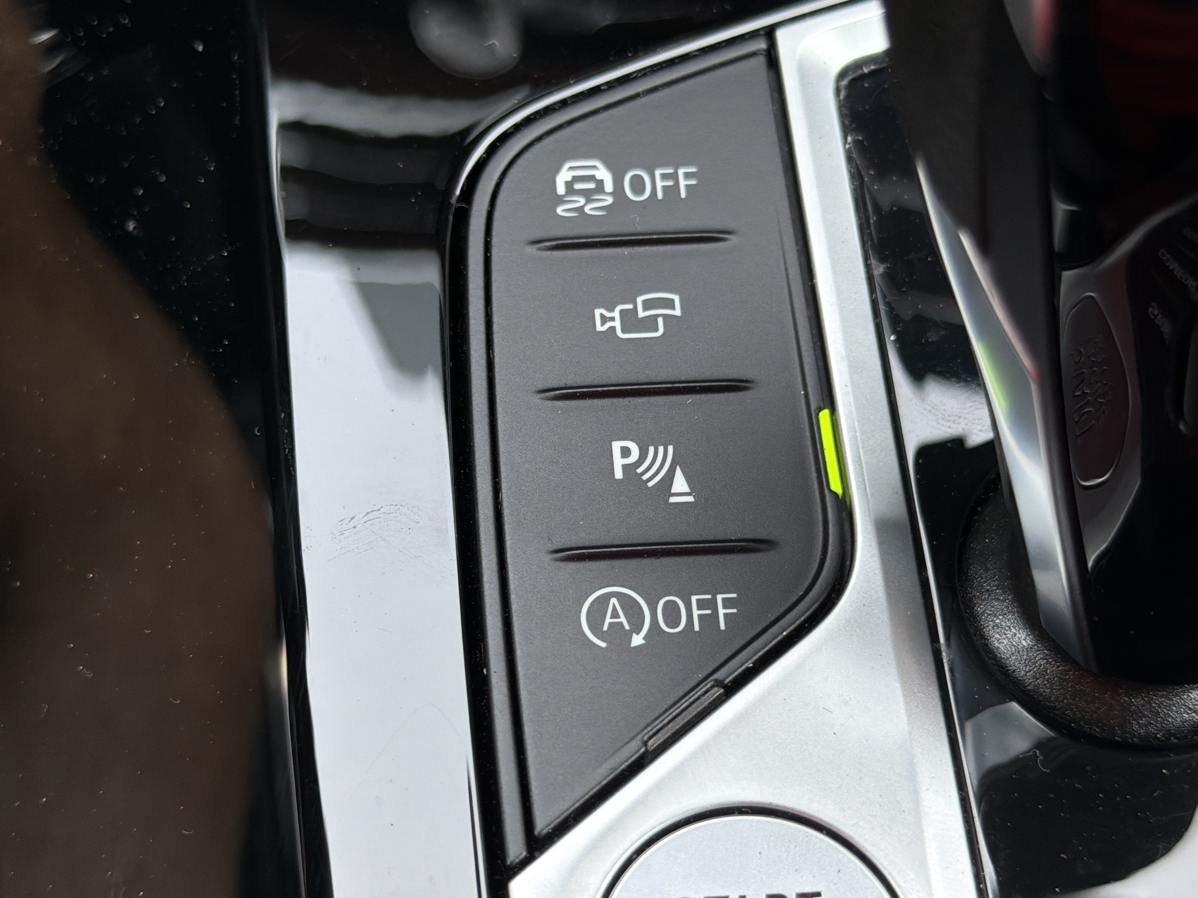 Used 2024 Jet Black BMW sDrive30i image 11