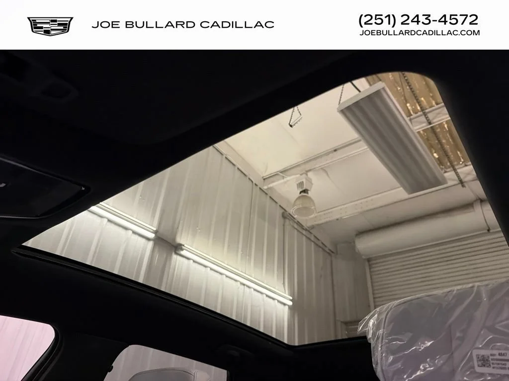 2027 Cadillac LYRIQ Luxury - Photo 37